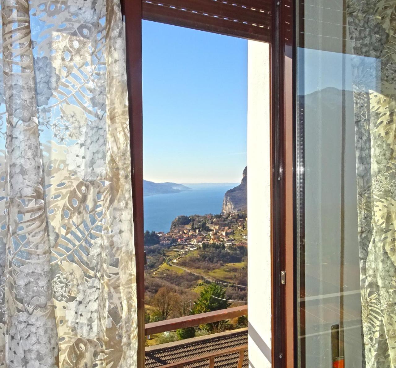 Casa Palanca Lake View Apartment By Gardadomusmea Tremosine Bagian luar foto